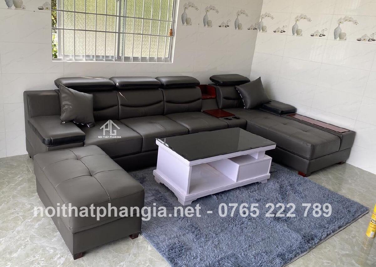 sofa màu đen mệnh thủy;